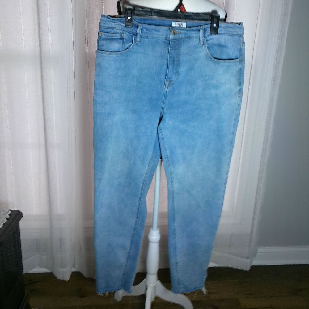 KENSIE JEANS Vintage Luxe Medium Blue Slim Ankle Jeans w/Raw Hem 14/32